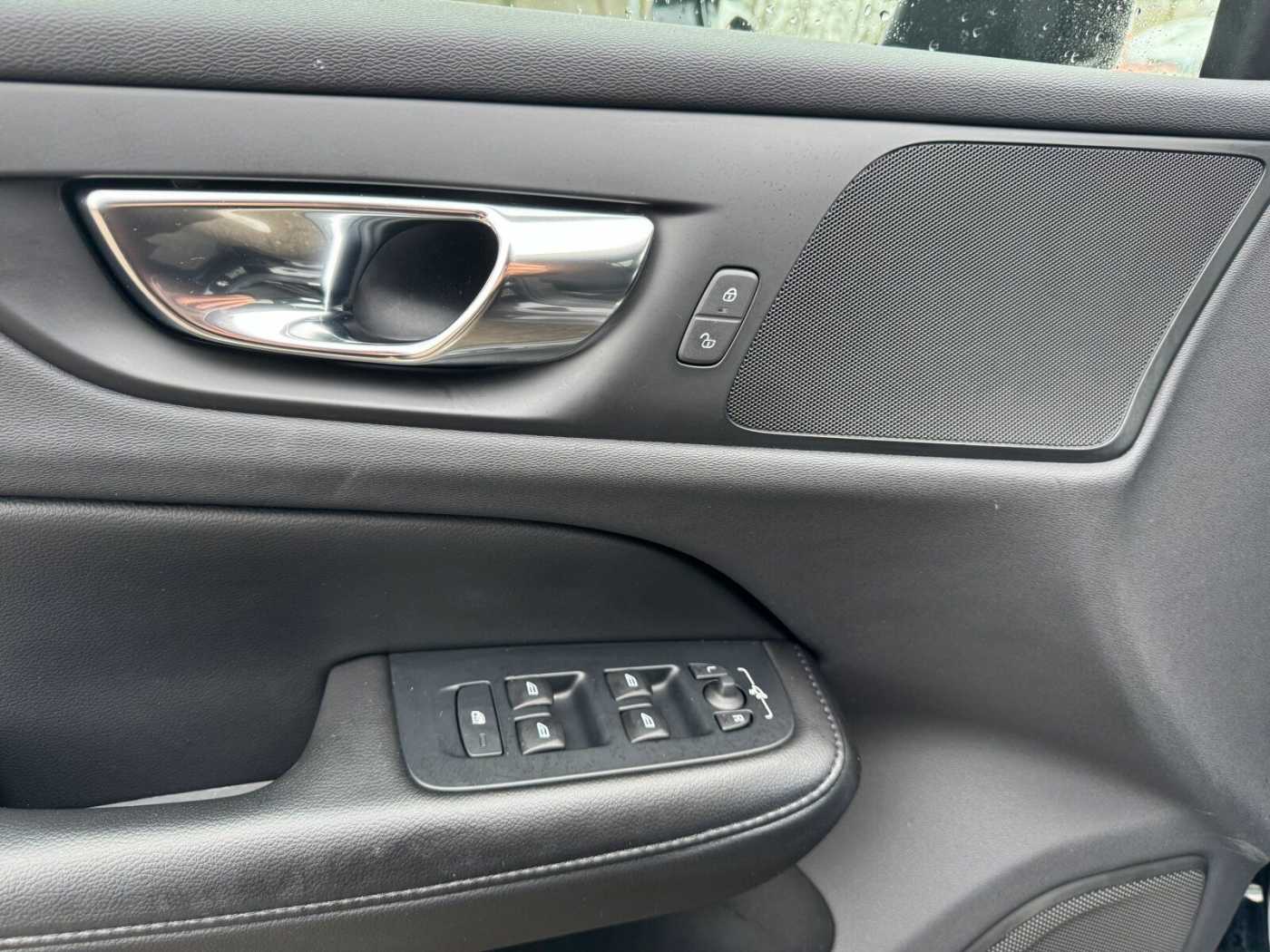 Volvo  T6 TwinEngine AWD Inscription Expression LED