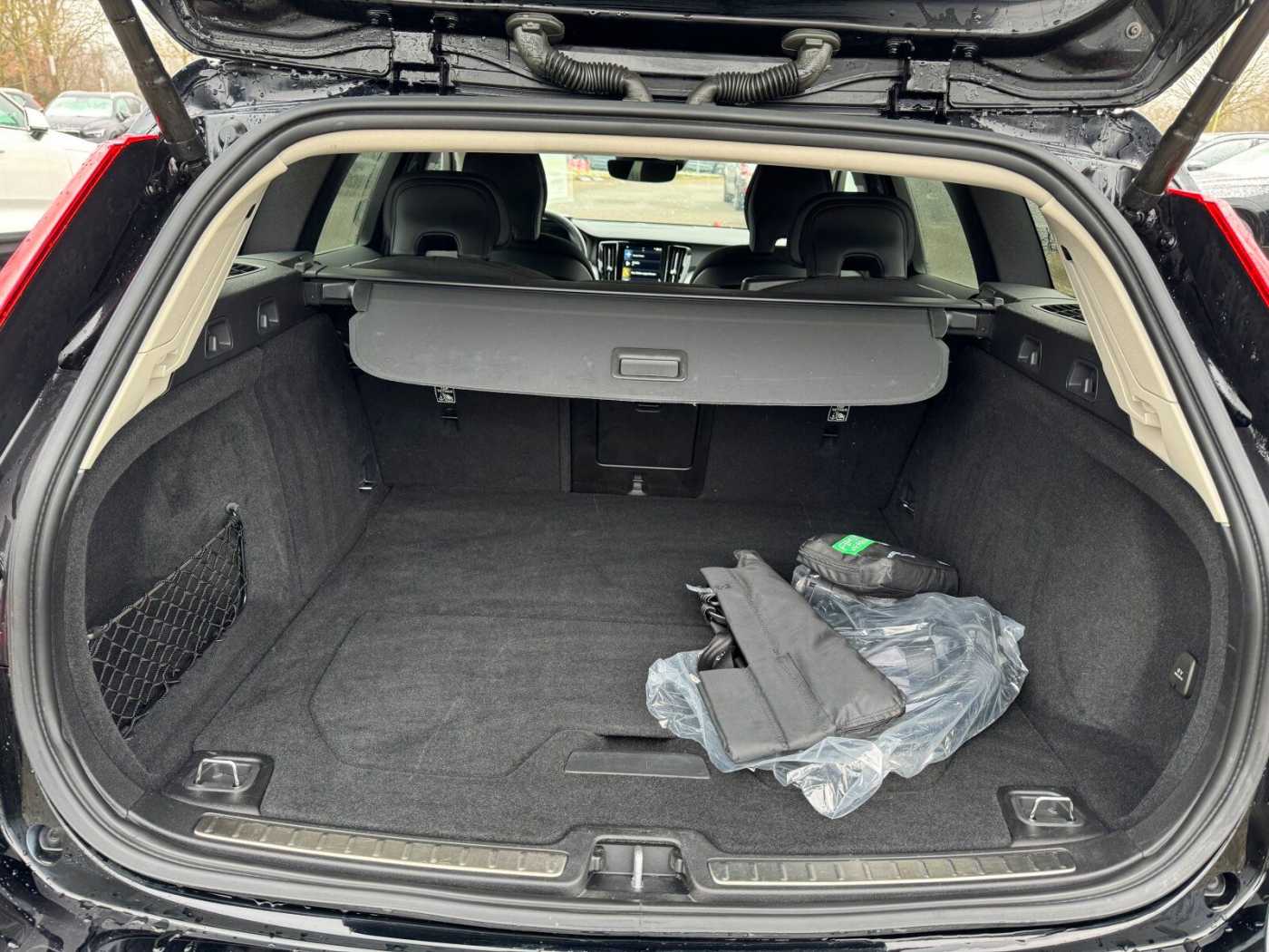 Volvo  T6 TwinEngine AWD Inscription Expression LED