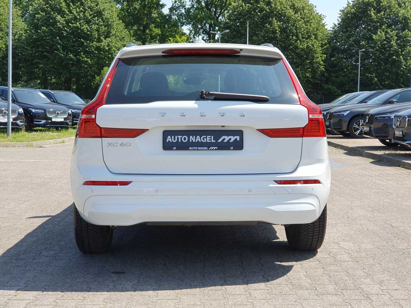Volvo  B4 Momentum Pro Keyless-Start/Autom. /Klima