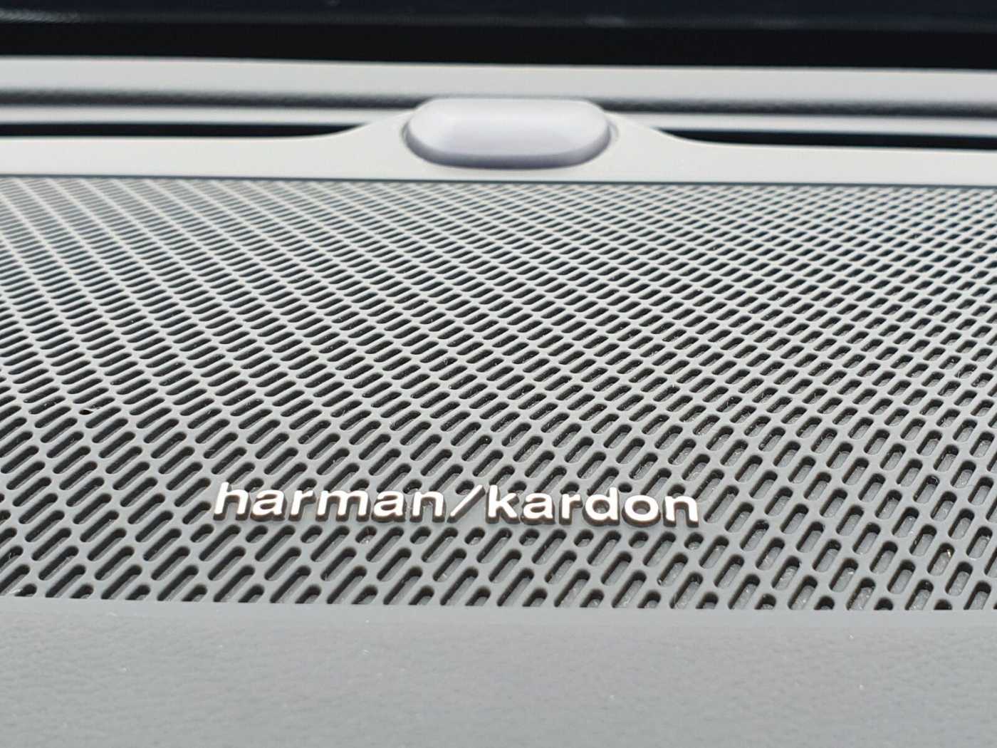 Volvo  T6 Twin Engine AWD R-Design Plug-In AHK|PANO