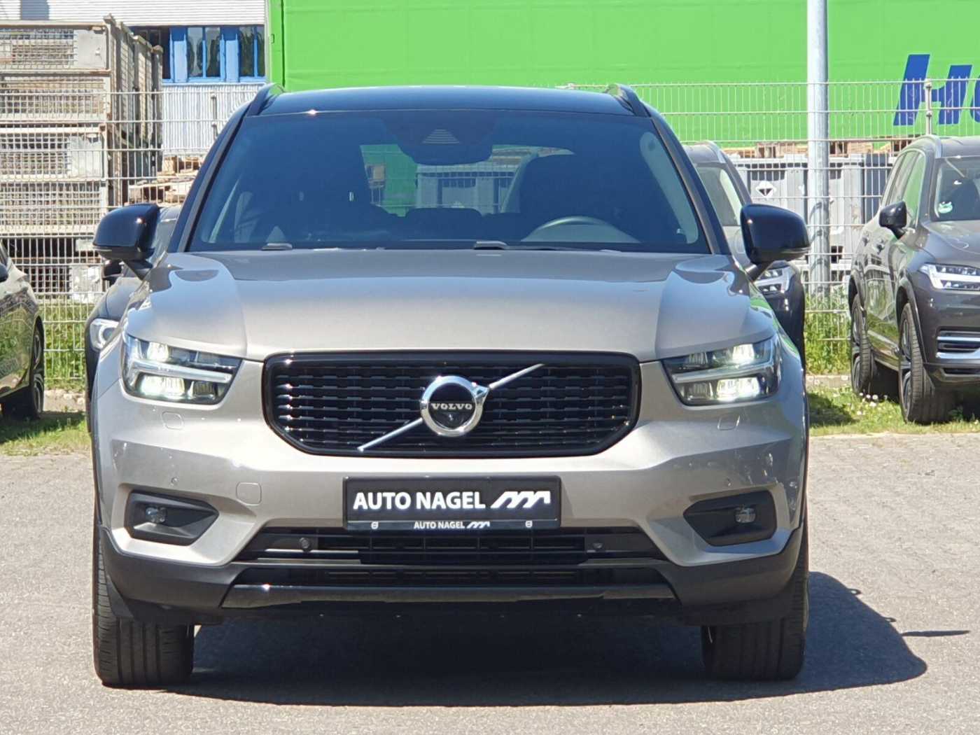 Volvo  T5 Twin Engine R-Design