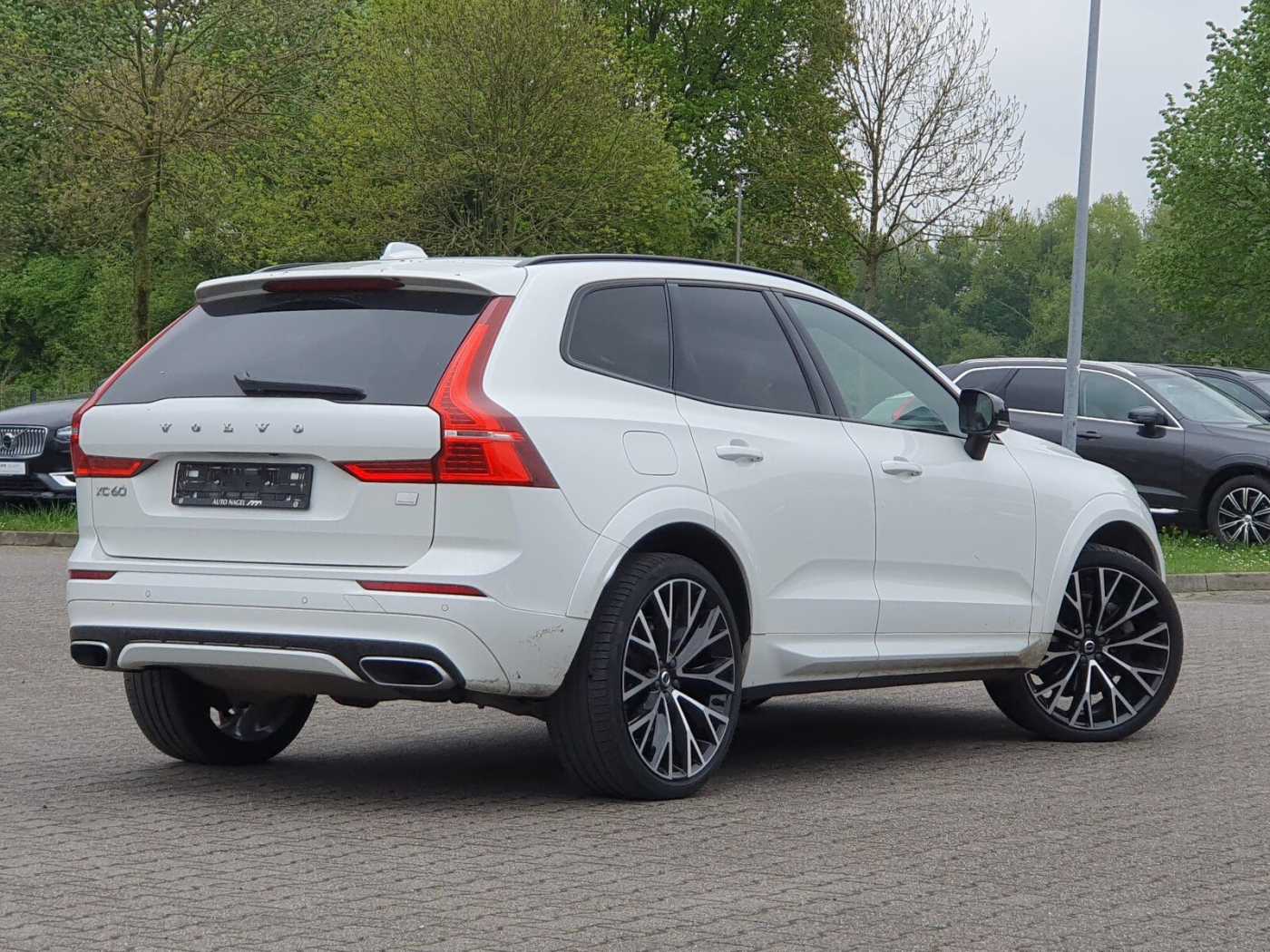 Volvo  T6 Twin Engine AWD R Design Plug-In Navi/SD