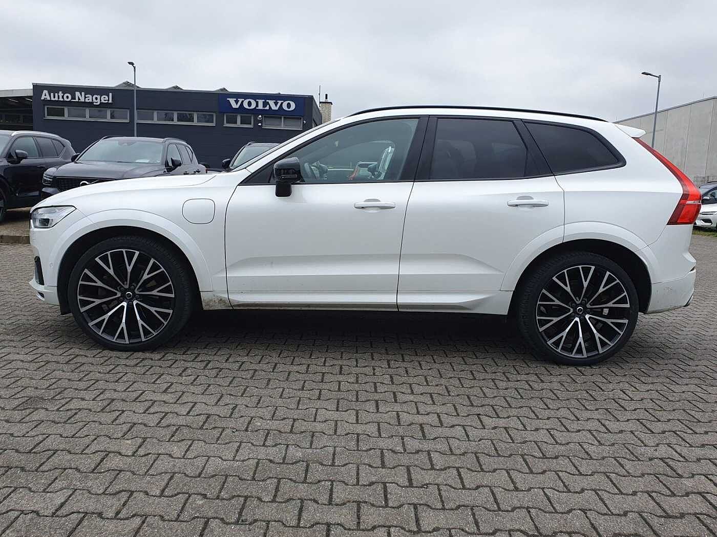 Volvo  T6 Twin Engine AWD R Design Plug-In Navi/SD