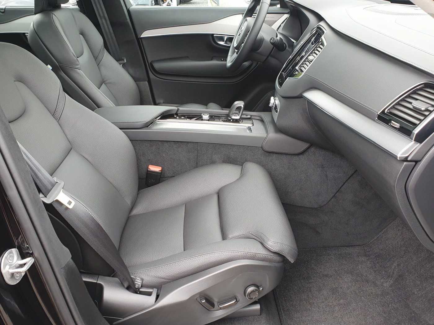Volvo  Recharge T8 Ultra Bright Plug-In (EURO 6d)