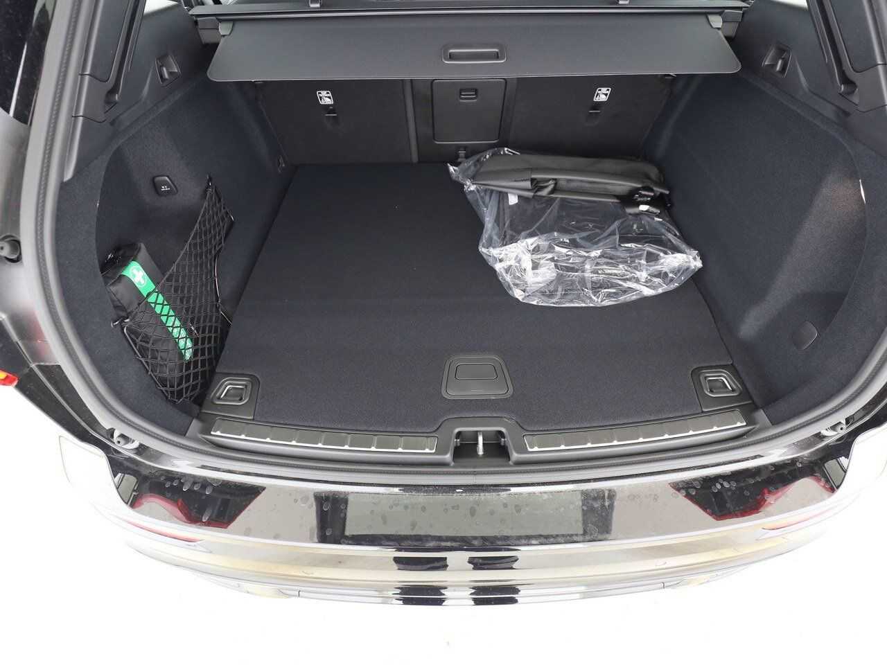 Volvo  Recharge T6 Plus Black Edition FLED|HK|21'|