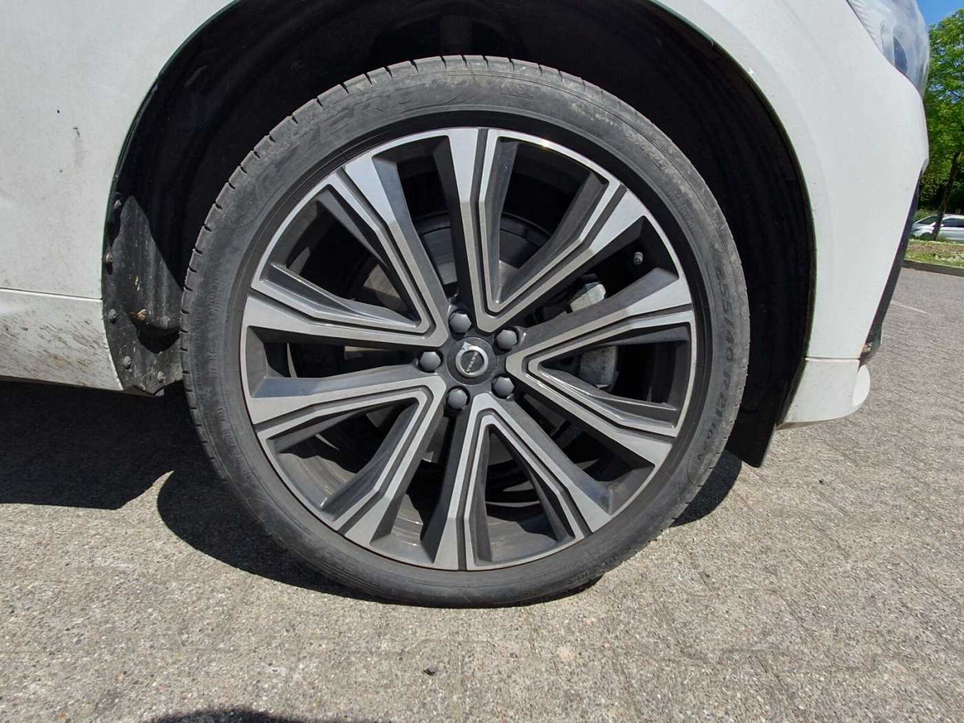 Volvo  Recharge T6 R-Design LONG RANGE AHK|PANO|