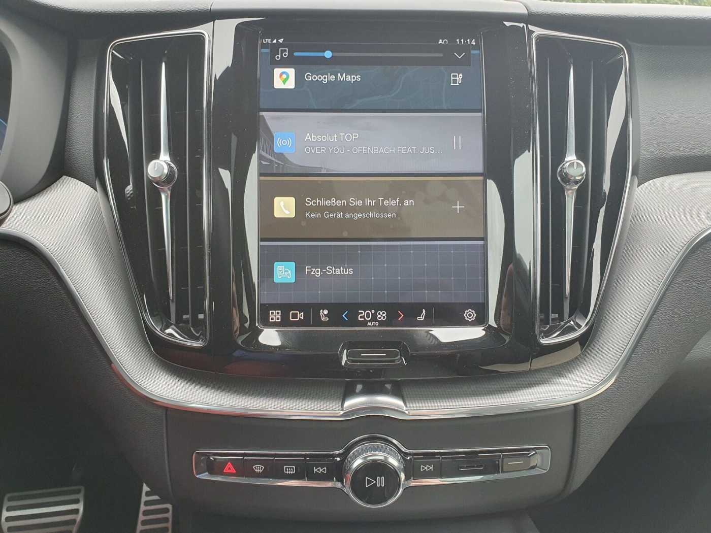 Volvo  Recharge T6 R-Design LONG RANGE AHK|PANO|BC
