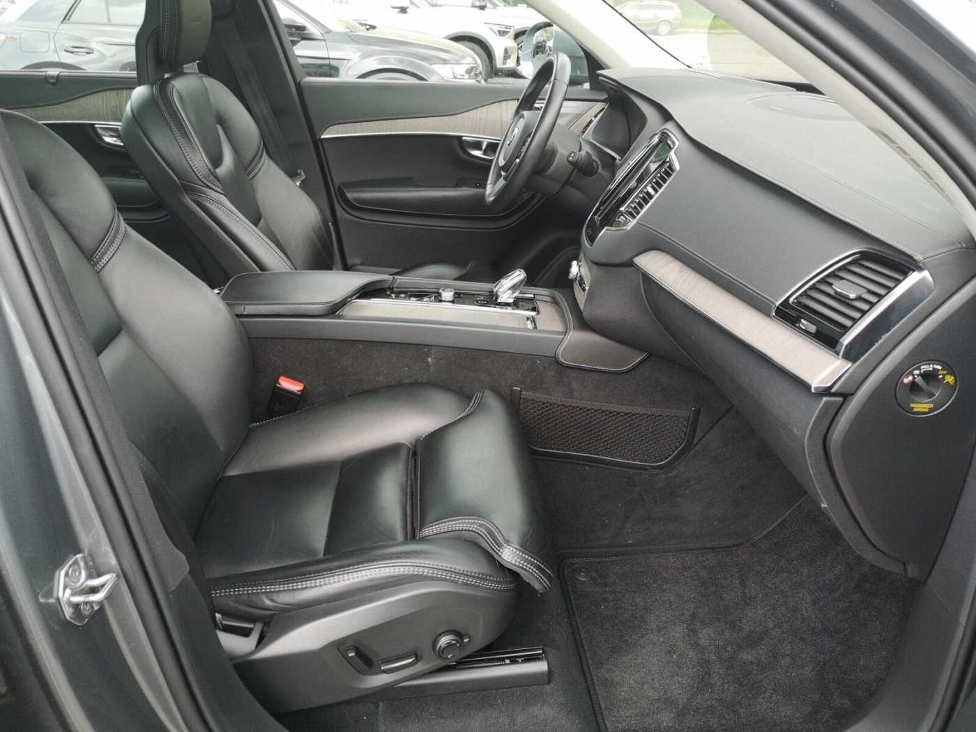 Volvo  T8 AWD Inscription Plug-In Navi|PANO|Autom.