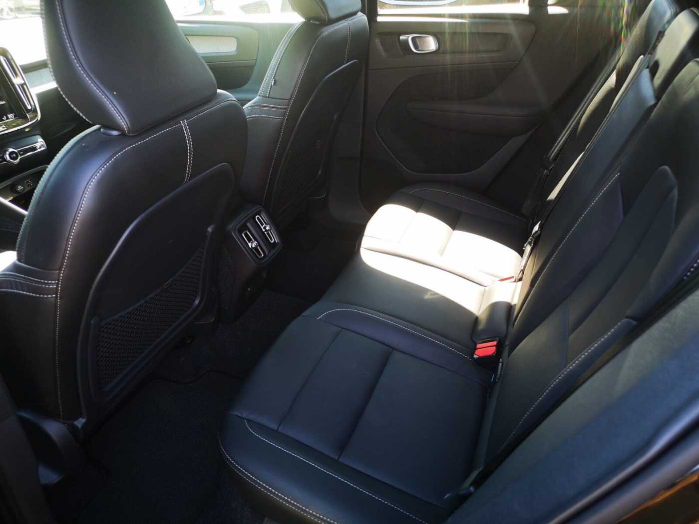 Volvo  D3 AWD Inscription Navi/Keyless-Start/Autom