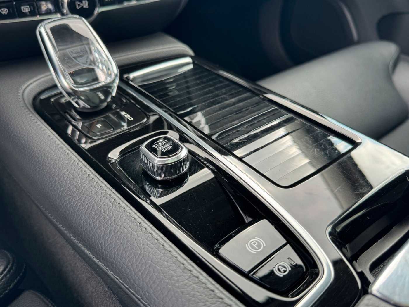 Volvo  Recharge T6 Inscription LONG RANGE
