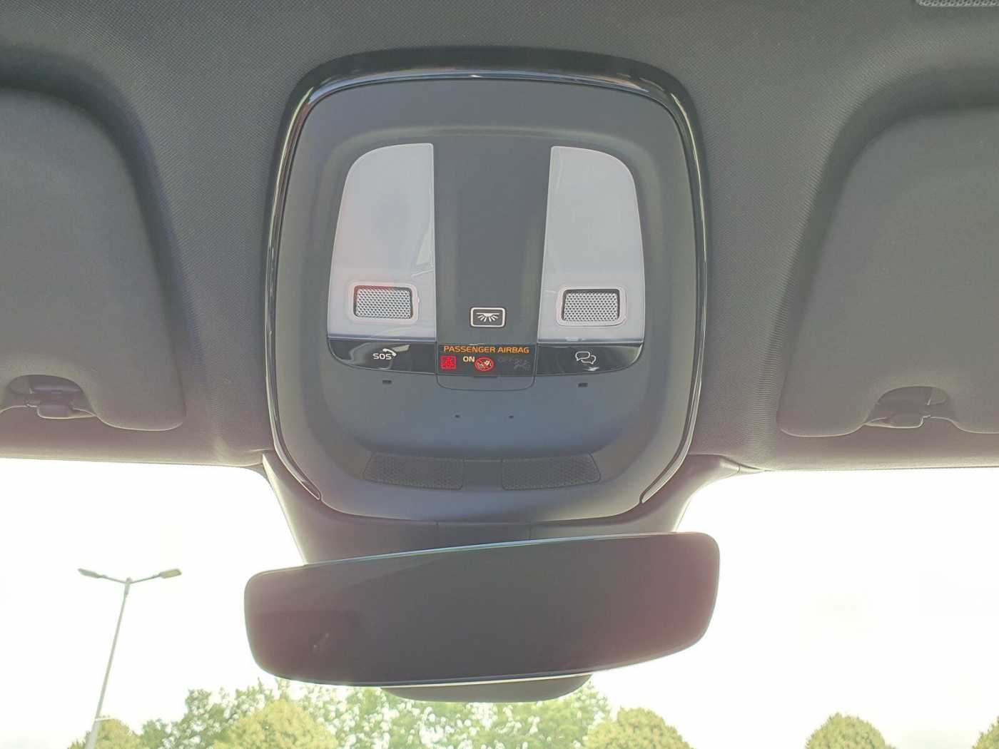 Volvo  B4 Plus Dark Keyless-Start/Autom. /Klima/LED