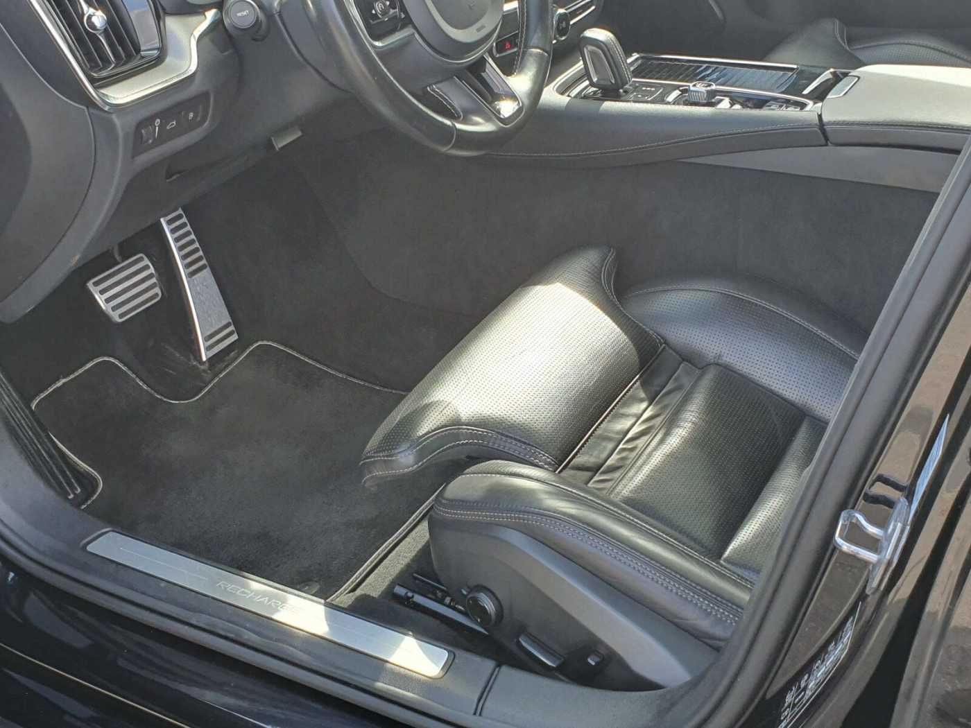 Volvo  T8 Twin Engine AWD R Design Plug-In Navi/SHD