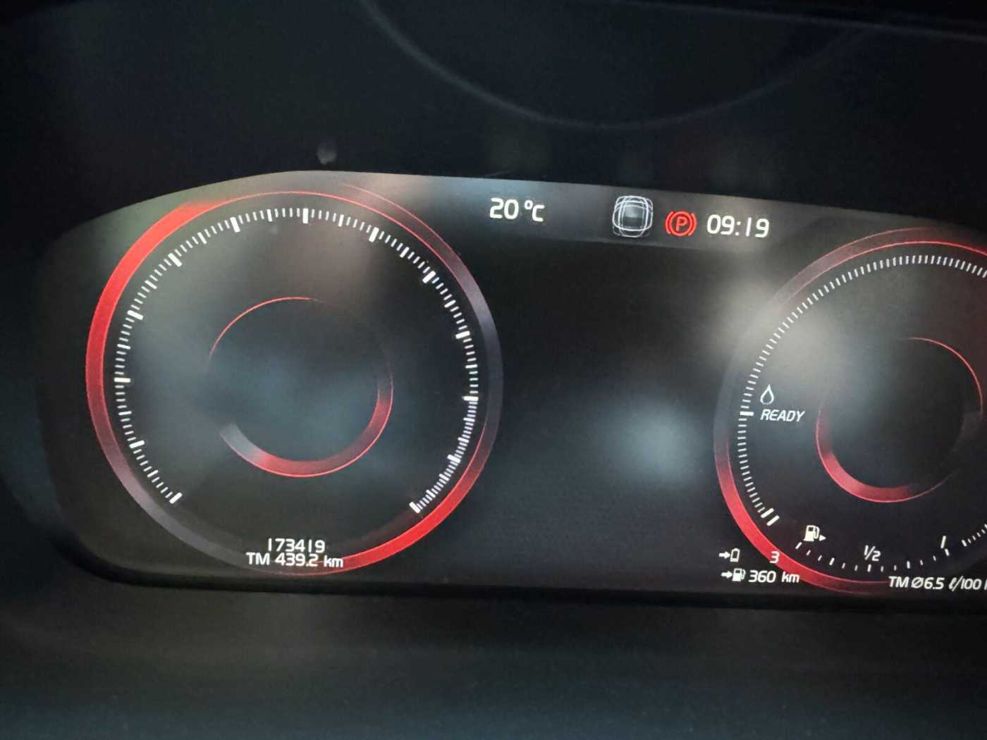Volvo  T8 Twin Engine AWD R Design Plug-In Navi/SHD