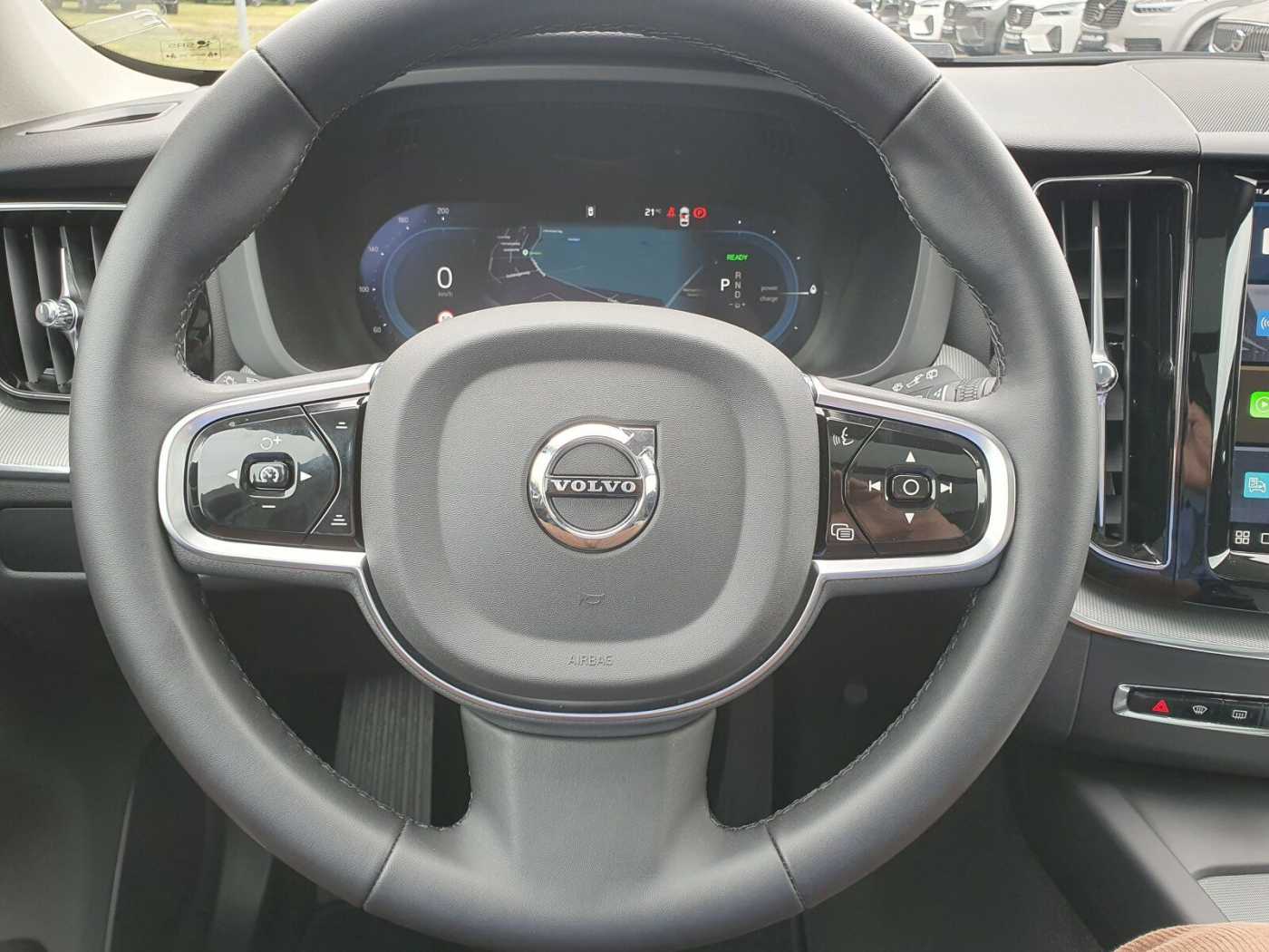 Volvo  T6 AWD Plus Dark HEAD UP|PILOT|LED|ALARM|
