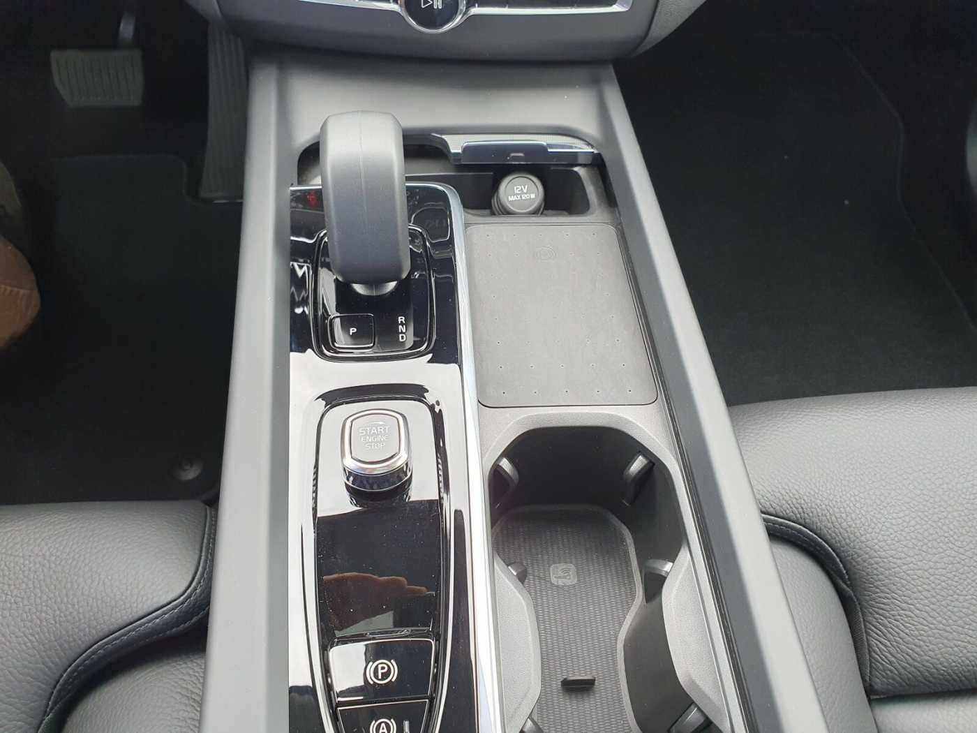 Volvo  T6 AWD Plus Dark HEAD UP|PILOT|LED|ALARM|