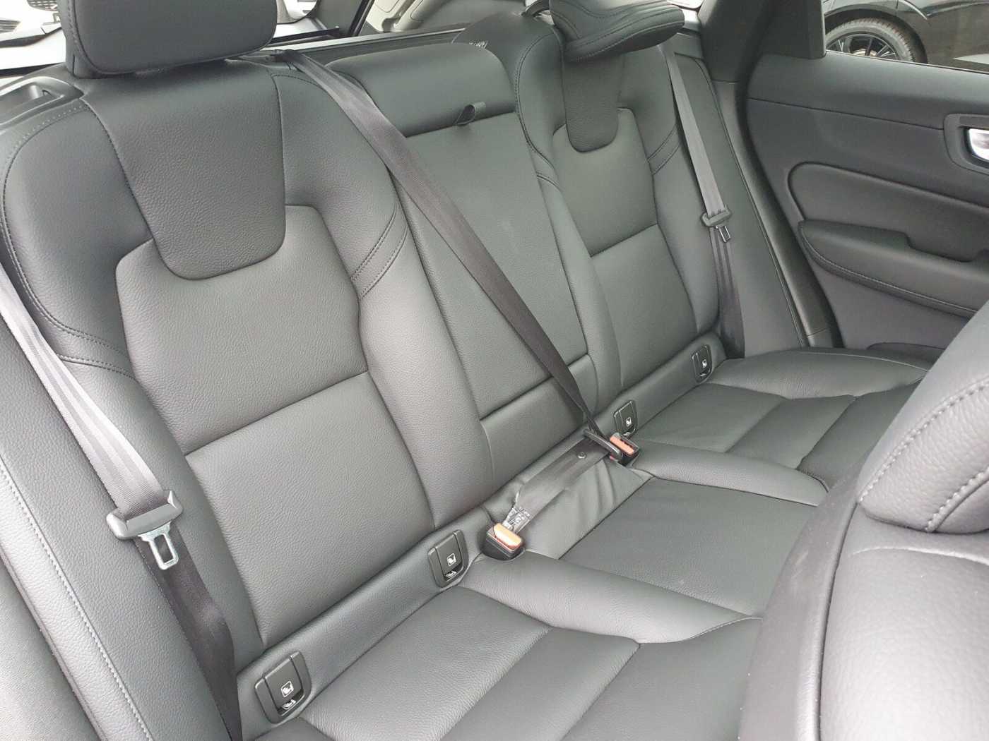 Volvo  T6 AWD Plus Dark HEAD UP|PILOT|LED|ALARM|
