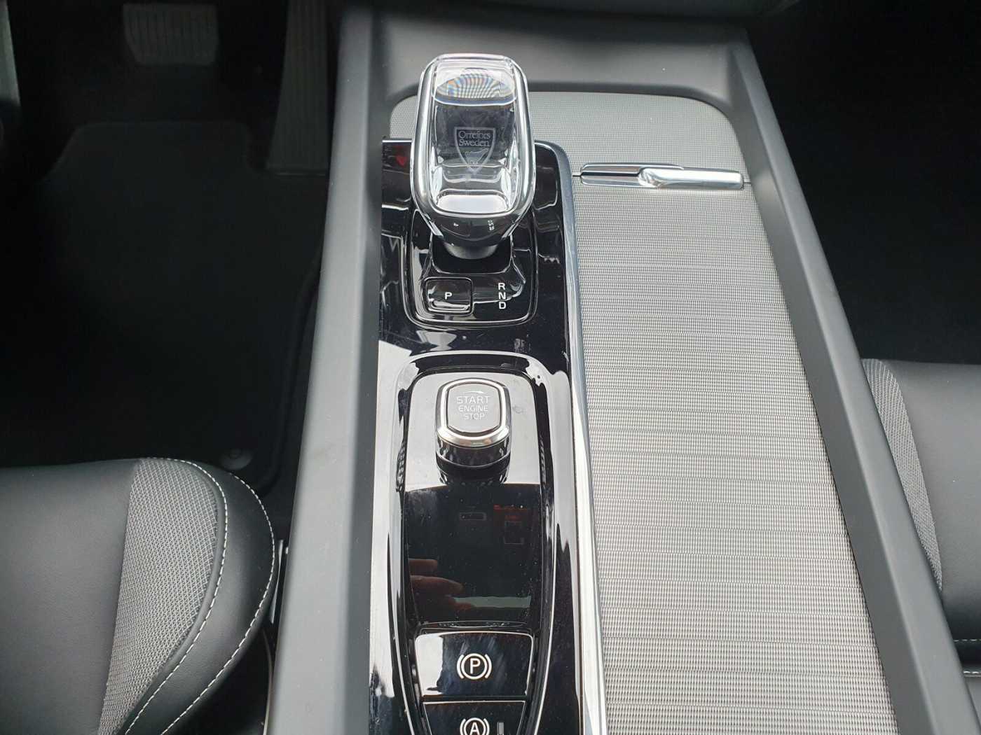 Volvo  T6 Plus Dark 20'|AHK|LED|PILOT|LED|ALARM