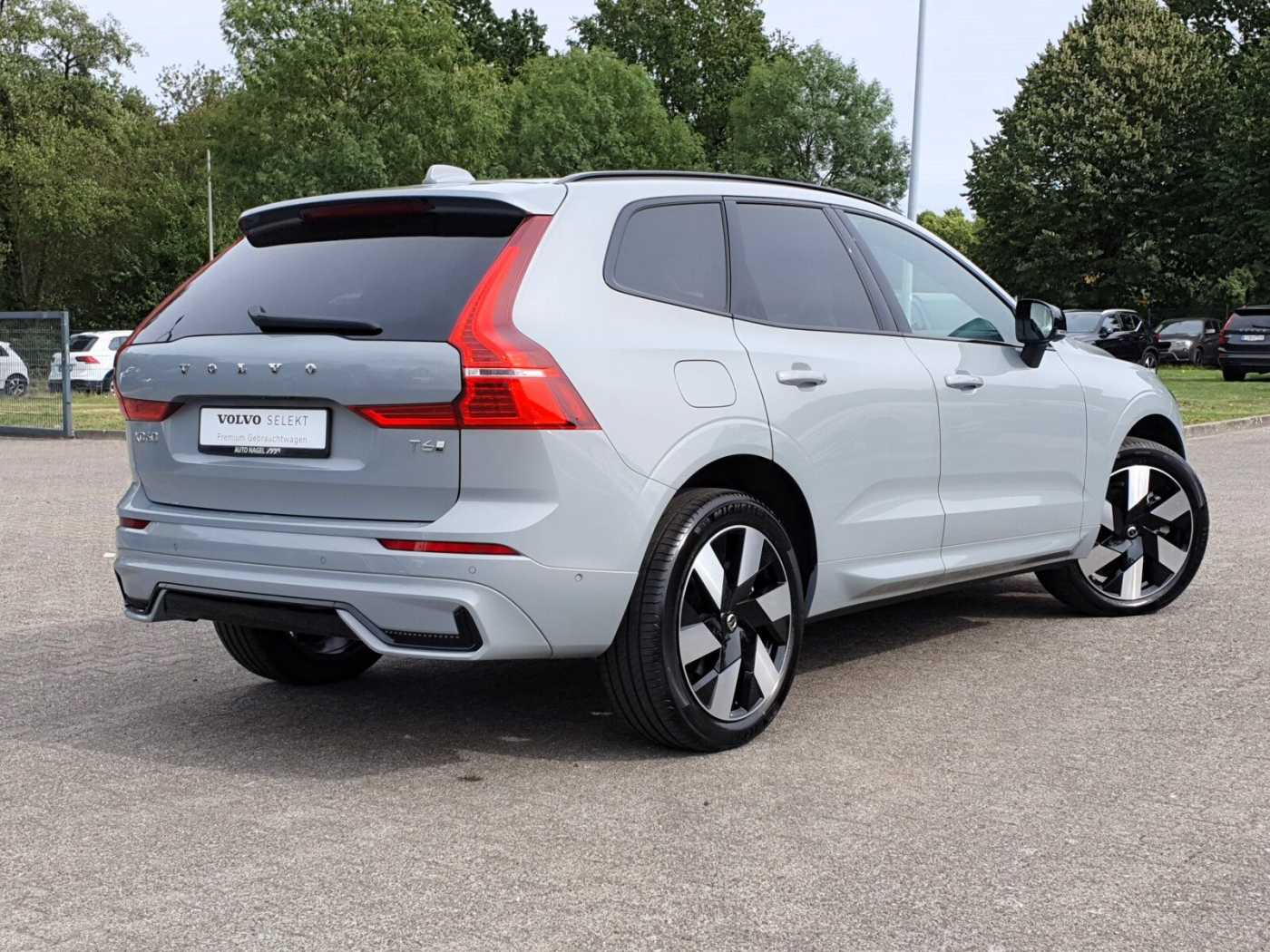 Volvo  T6 AWD Plus Dark AHK|20'|PILOT|