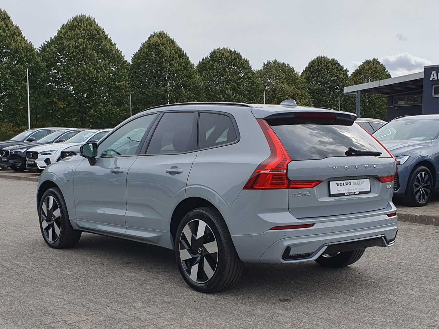 Volvo  T6 AWD Plus Dark AHK|20'|PILOT|