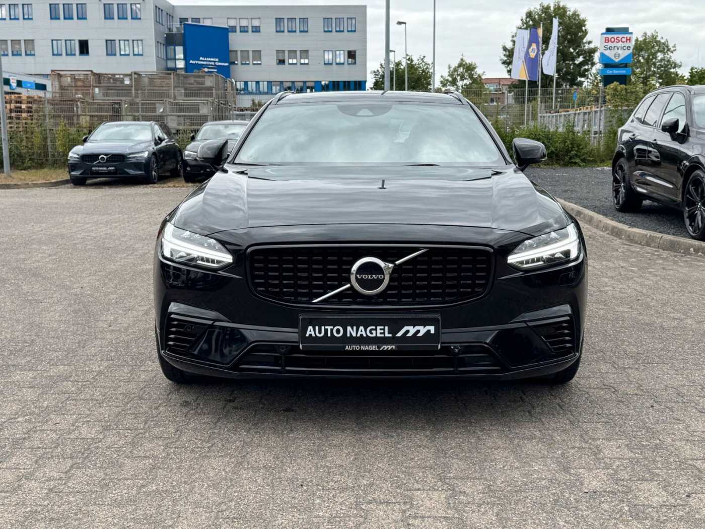 Volvo  T6 Twin Engine AWD R-Design
