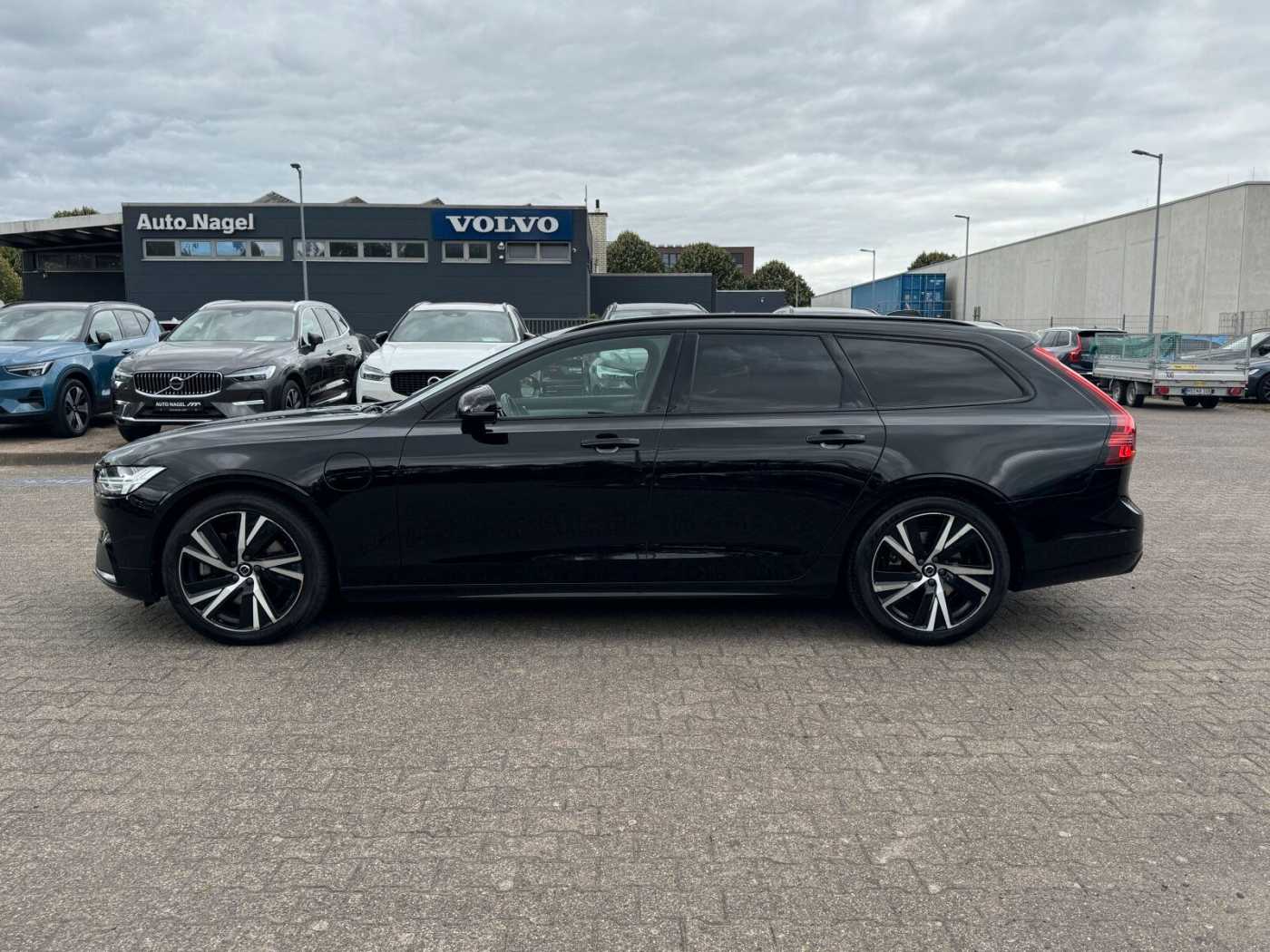 Volvo  T6 Twin Engine AWD R-Design