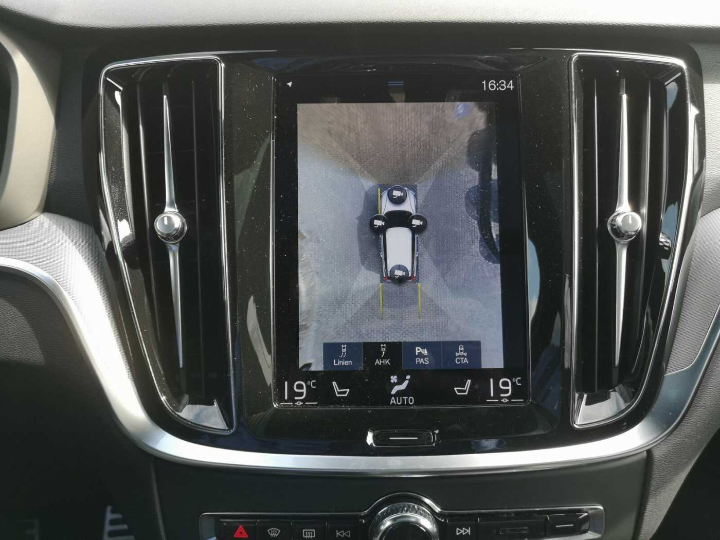 Volvo  T6 Twin Engine AWD R Design Plug-In Navi/SHD