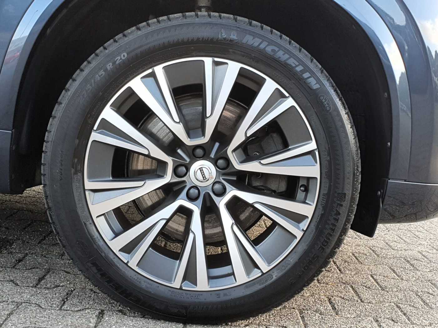 Volvo  T8 AWD Inscription