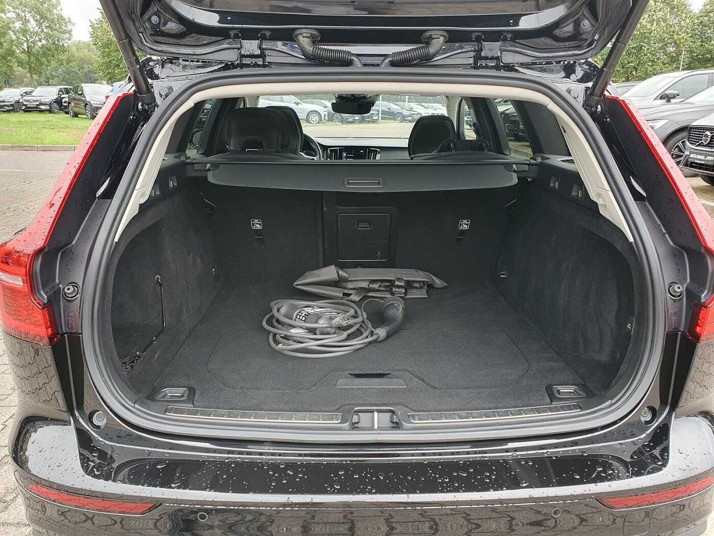 Volvo  T6 Twin Engine AWD Plus Bright Plug-In (E6d)