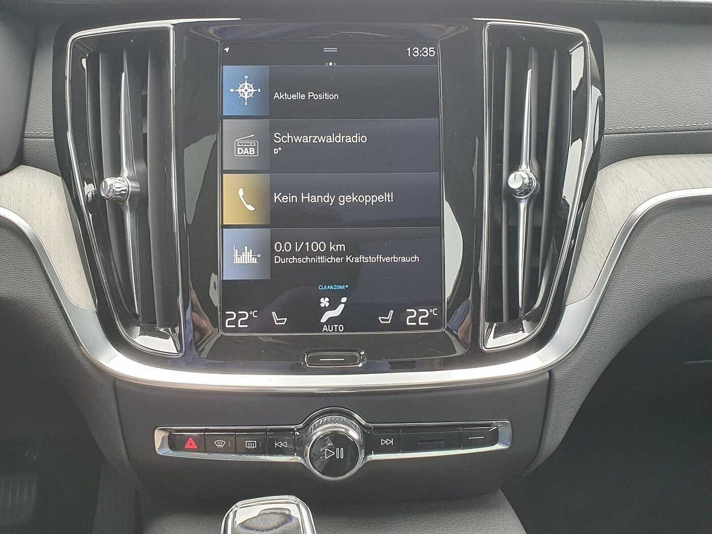 Volvo  T6 Twin Engine AWD Plus Bright Plug-In (E6d)