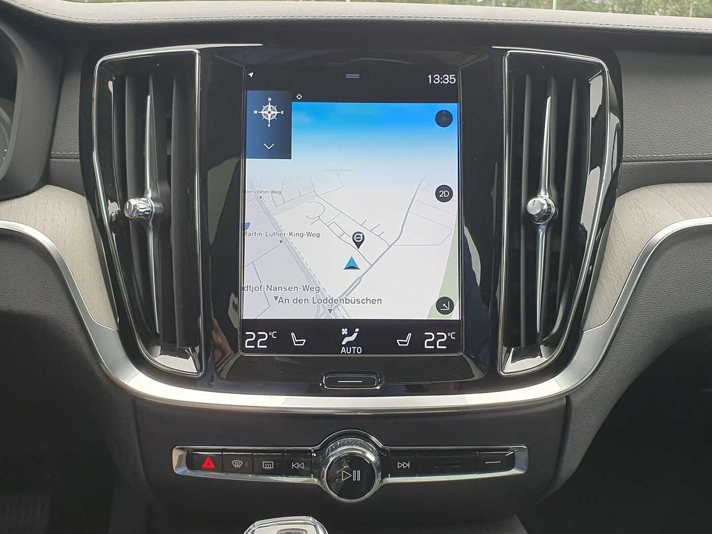 Volvo  T6 Twin Engine AWD Plus Bright Plug-In (E6d)