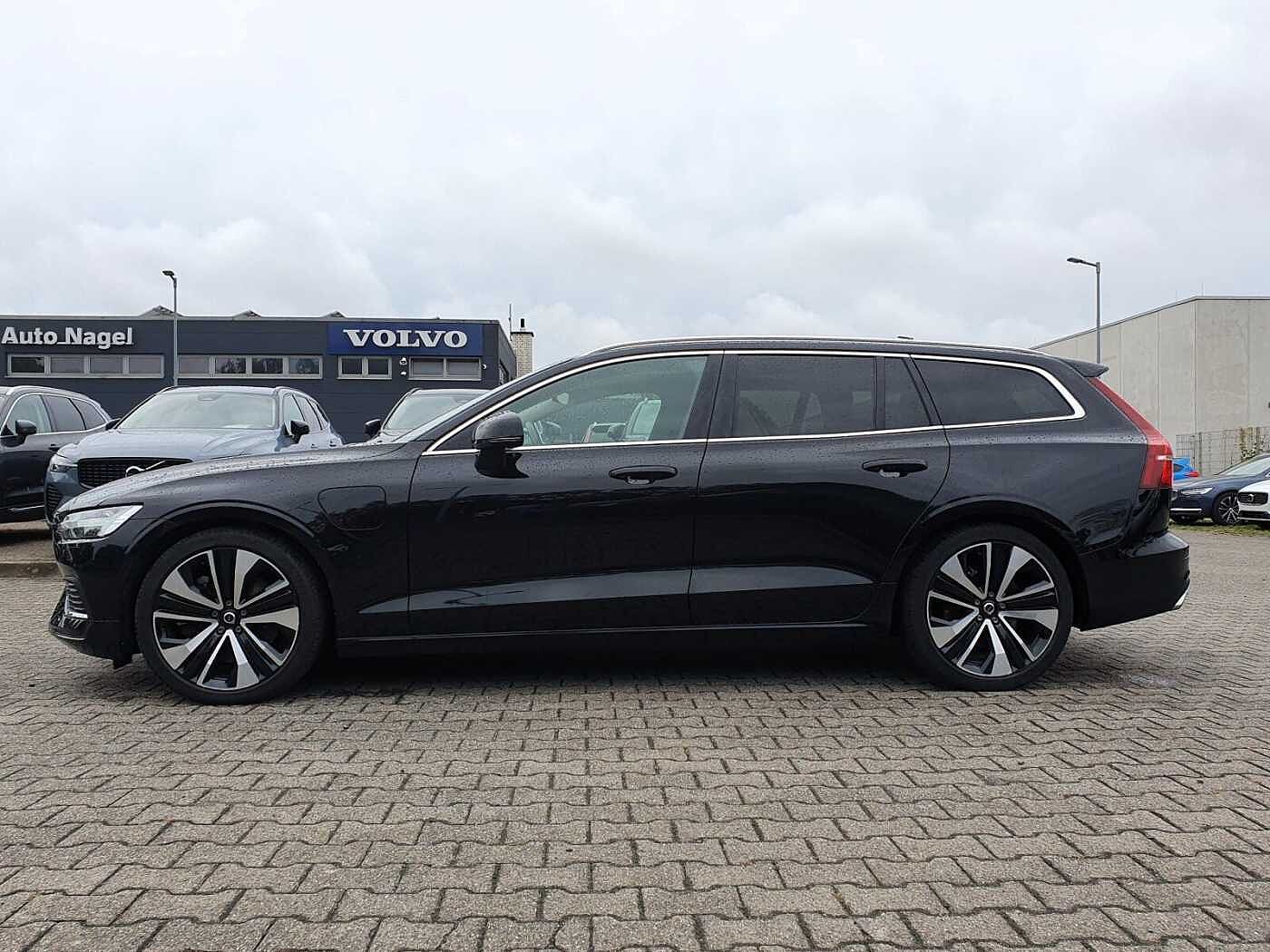 Volvo  T6 Twin Engine AWD Plus Bright Plug-In (E6d)