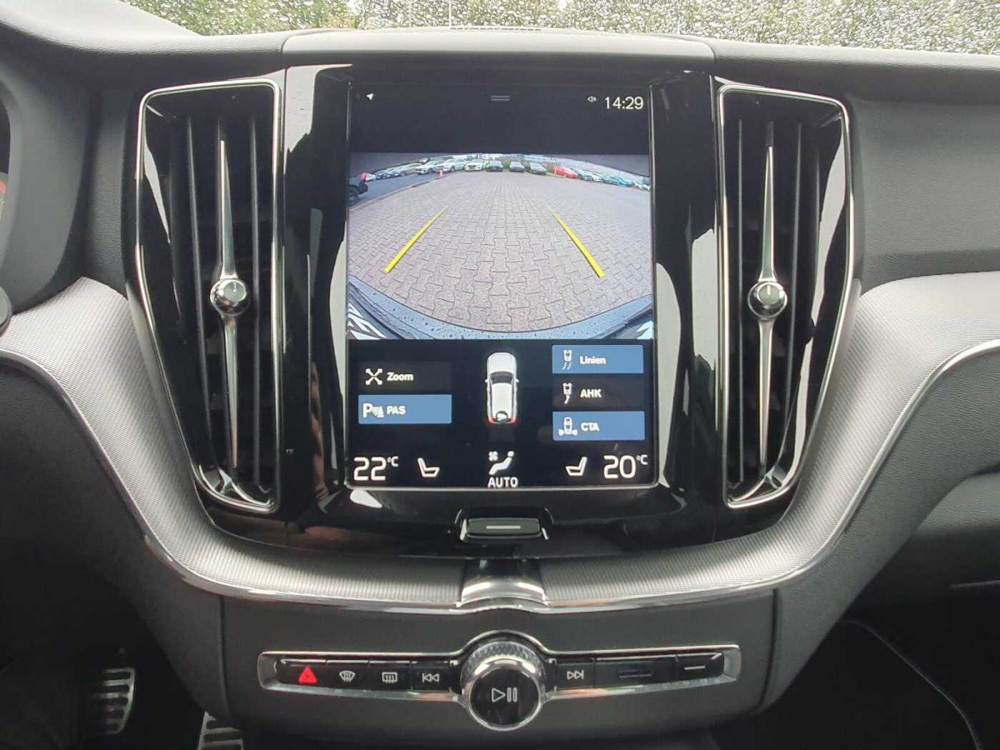 Volvo  D4 R Design Navi/SD/Keyless-Start/Autom. /BC