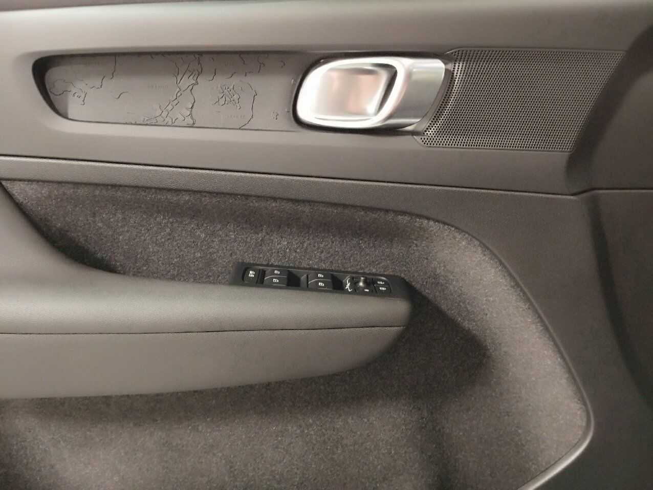 Volvo  Recharge Plus Extended Range PANO|