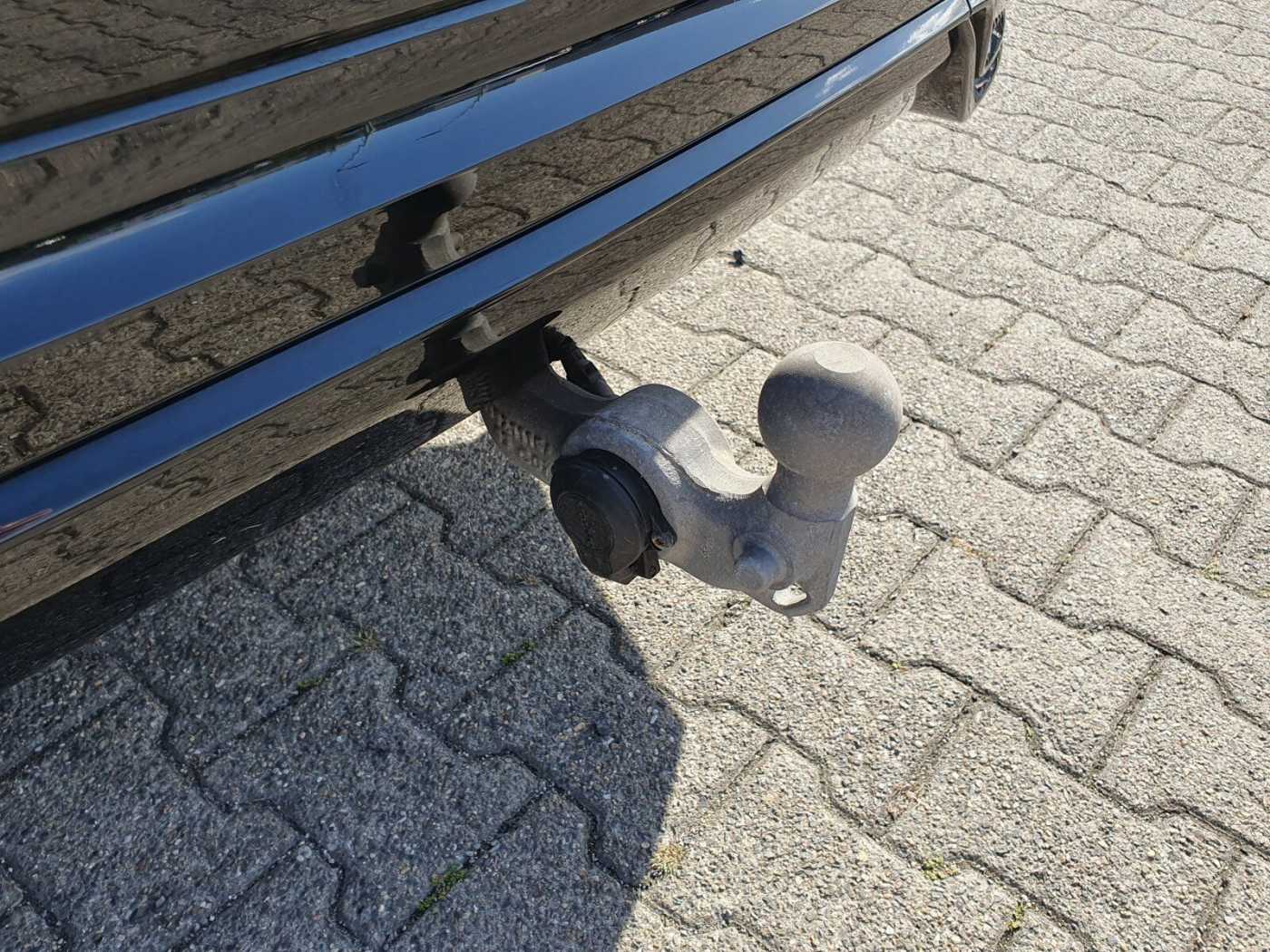 Volvo  B4 AWD Plus Dark Keyless-Start/Autom. /Klima