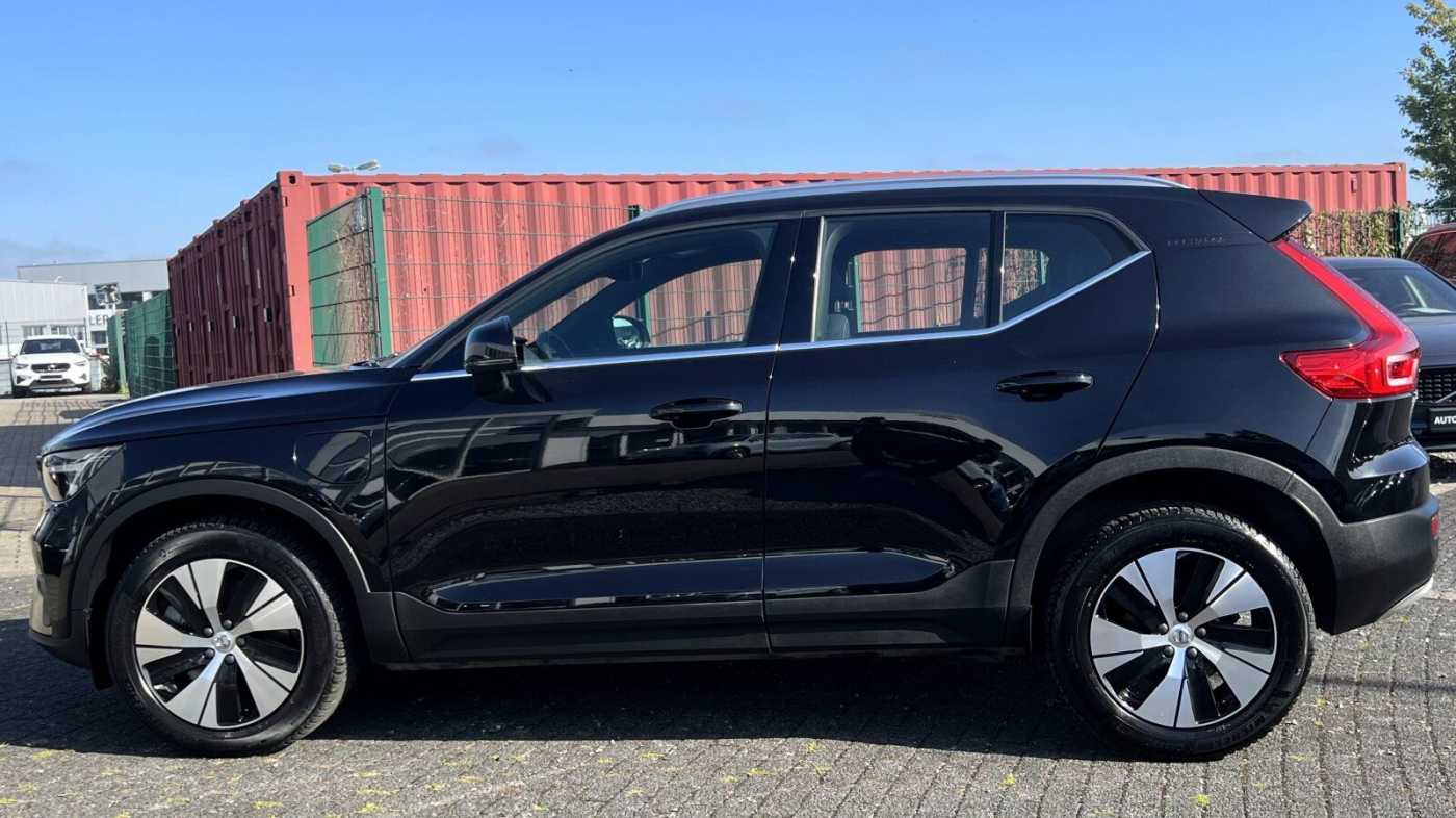 Volvo  T4 Core Standheizung/Autom. /Klima/LED/eFH.