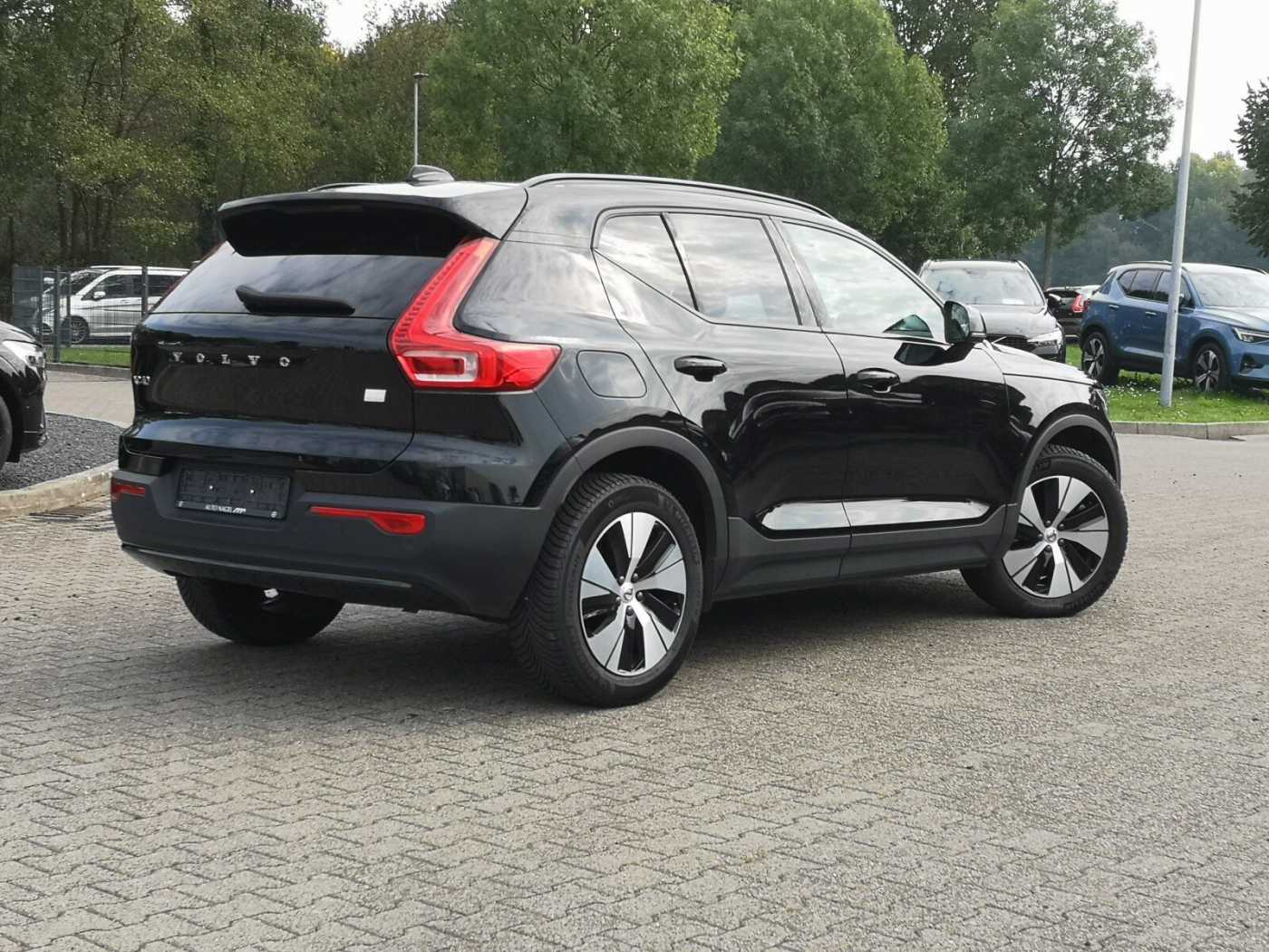 Volvo  T4 Plus Dark Plug-In Navi/Keyless-Start/LED