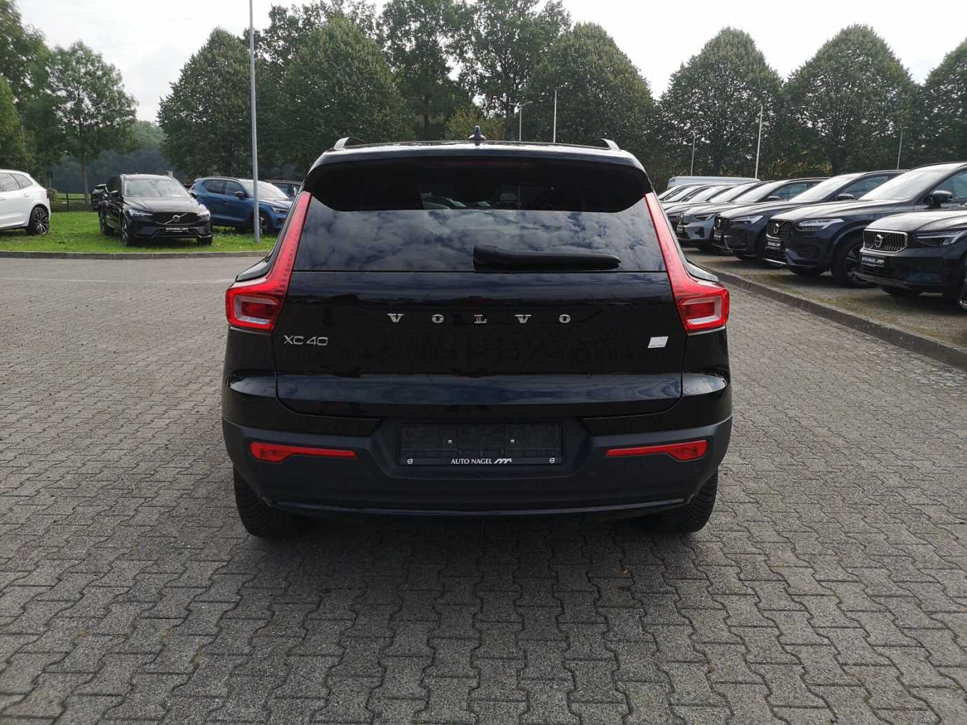 Volvo  T4 Plus Dark Plug-In Navi/Keyless-Start/LED