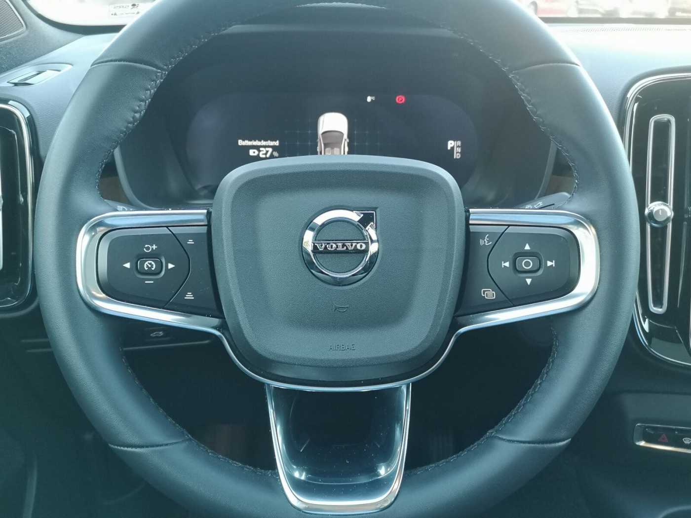 Volvo  Recharge Twin Pure Electric AWD Ultimate LED