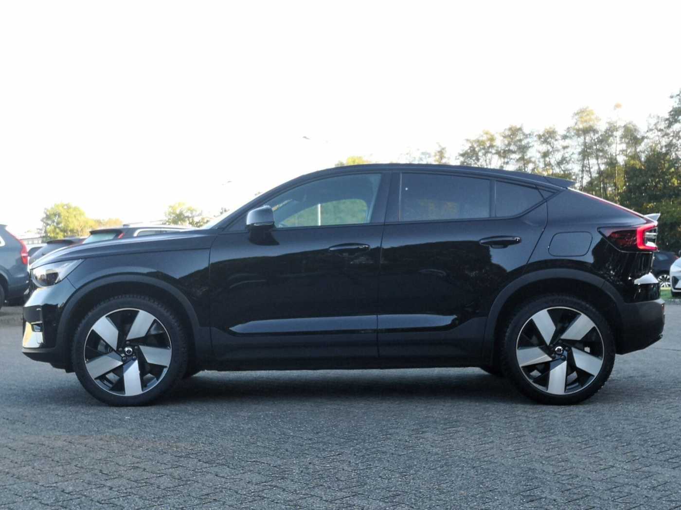 Volvo  Recharge Twin Pure Electric AWD Ultimate LED