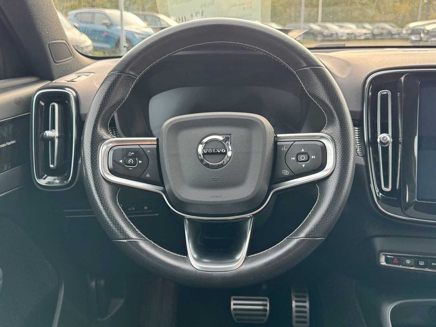 Volvo  T5 TwinEng R-Design Plug-In Navi/SHD/Autom.