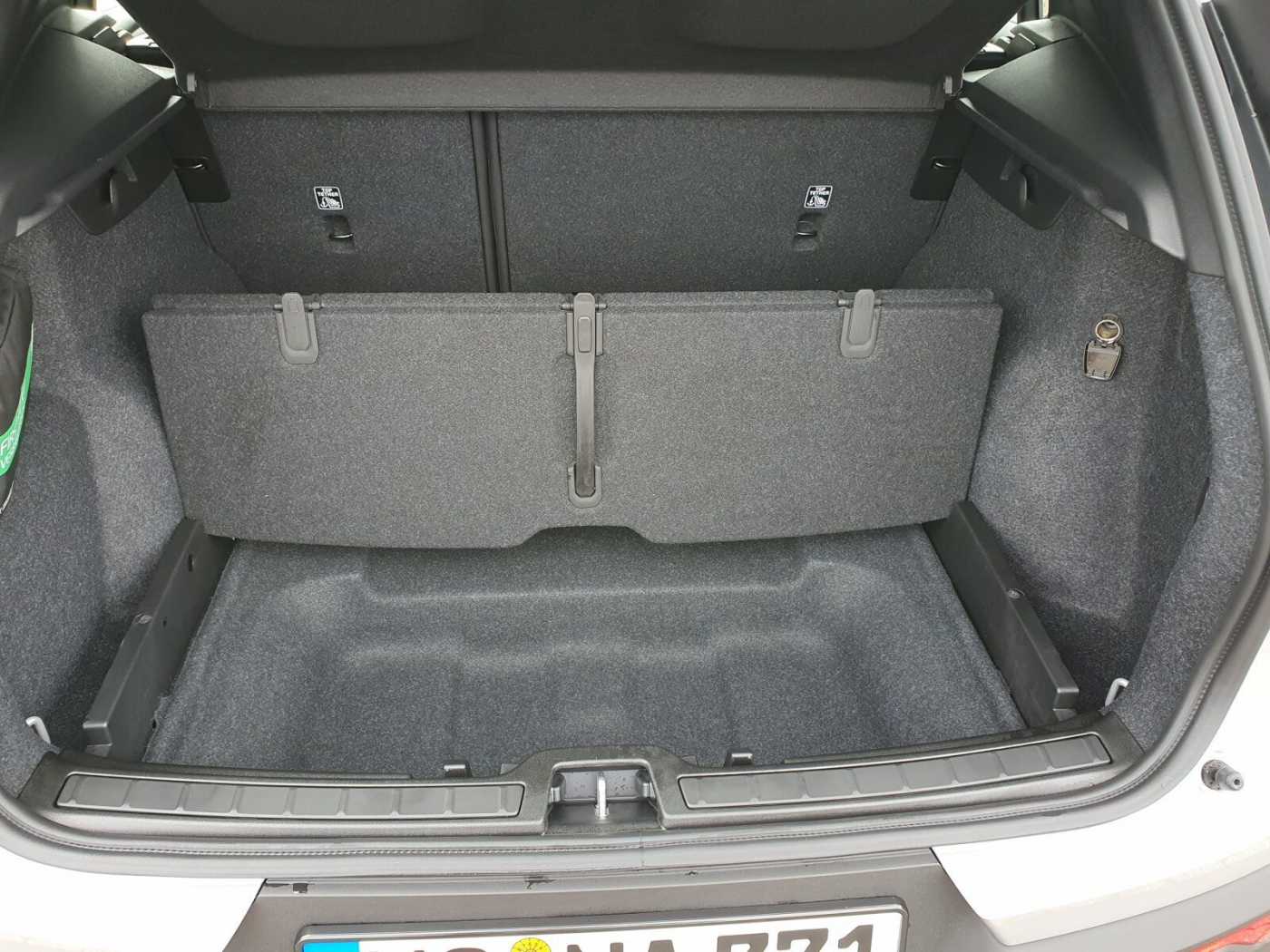 Volvo  T2 Autom. Essential |Navi|Sitzheizung|LED