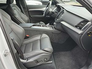 Volvo  Recharge T8 AWD Plus Dark
