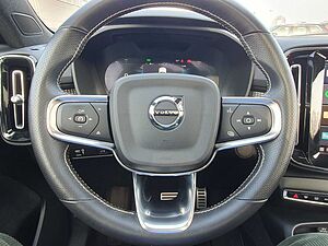 Volvo  P8 Twin Pure Electric AWD R-Design Recharge