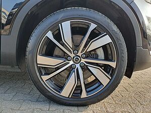 Volvo  P8 Twin Pure Electric AWD R-Design Recharge