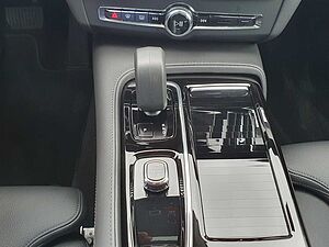 Volvo  Recharge T8 AWD Plus Dark PANO | POLESTAR