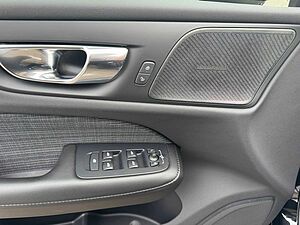 Volvo  T6 TwinEngine AWD Inscription Expression LED