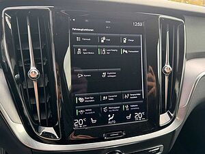 Volvo  T6 TwinEngine AWD Inscription Expression LED