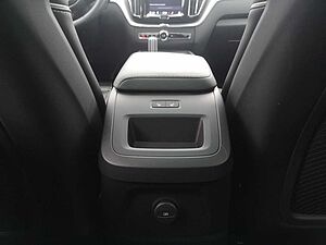 Volvo  T6 AWD R-Design Plug-In