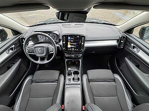 Volvo  D3 2WD Momentum Pro Navi/KeylessStart/Klima