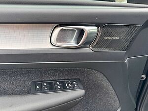 Volvo  D3 2WD Momentum Pro Navi/KeylessStart/Klima